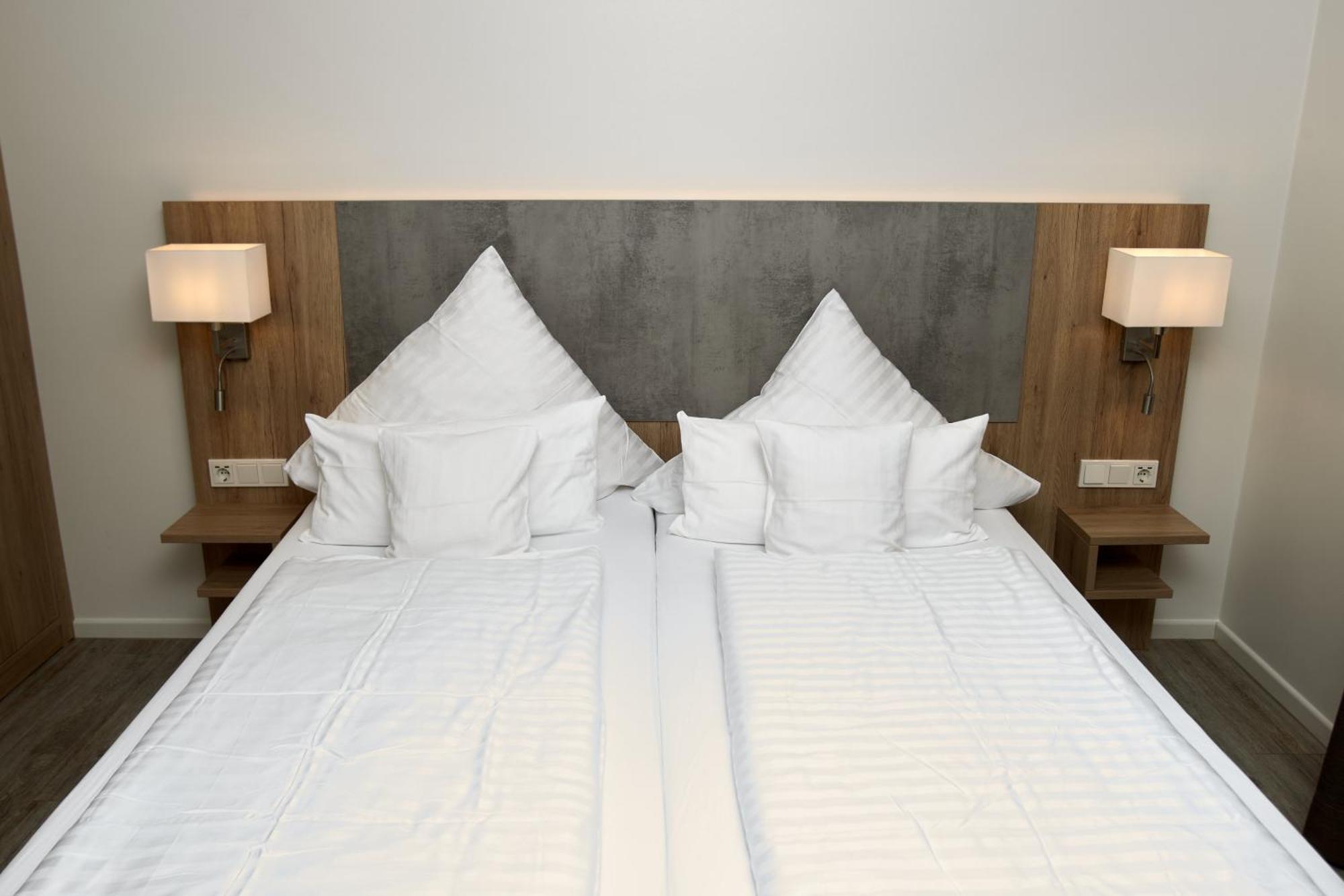Cityhotel بوخولت المظهر الخارجي الصورة